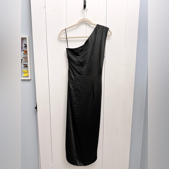 Elliatt Cassini Dress In Black Size Medium - Picture 10 of 13